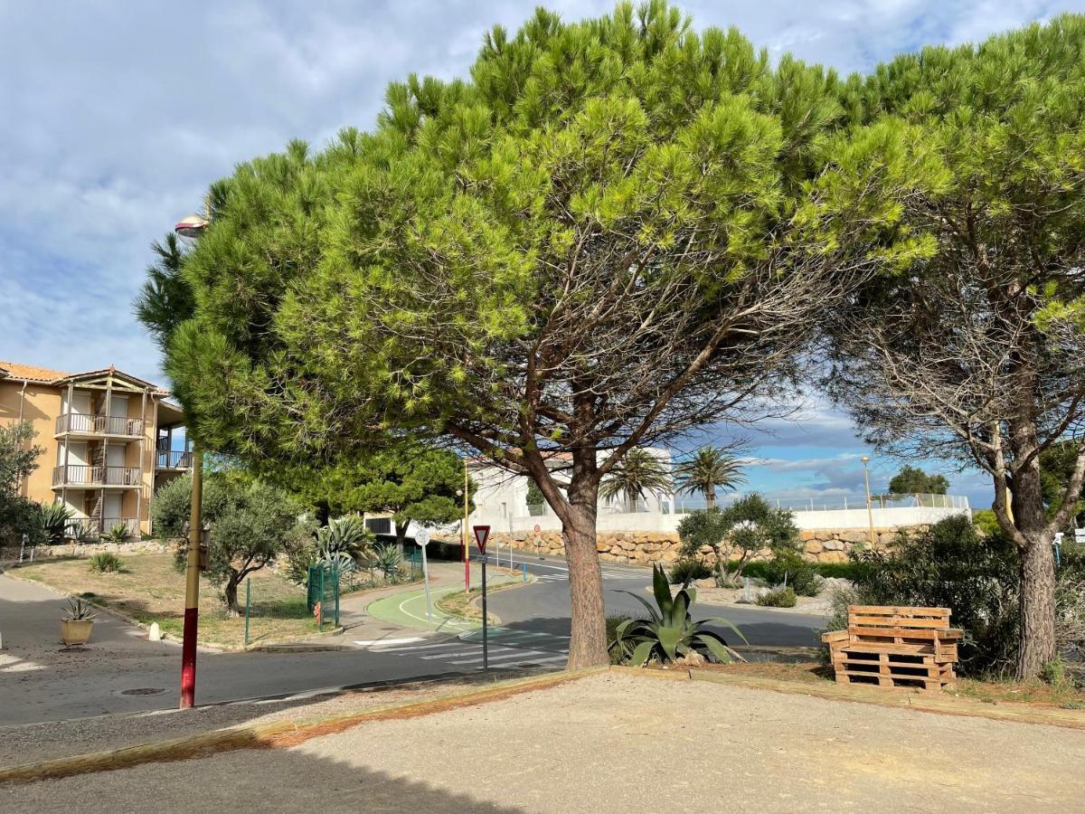 Vvf Narbonne-Plage Saint-Pierre-La-Mer Fleury  Bagian luar foto